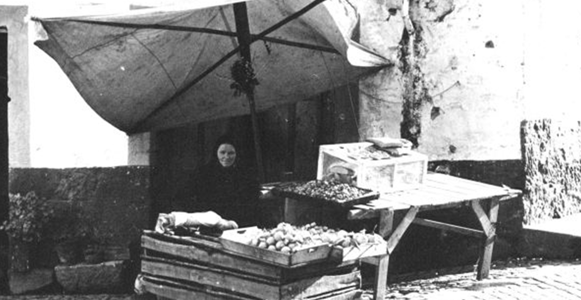 VENDEDOR DE CASTANHAS